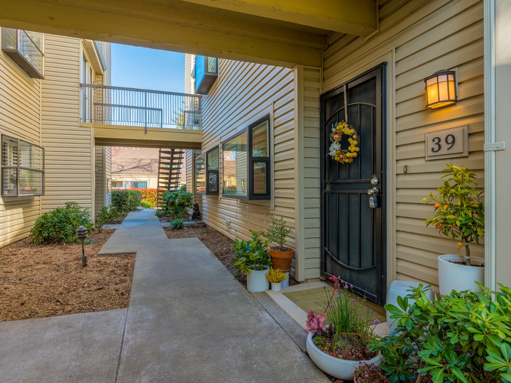 2280 Hurley Way #39