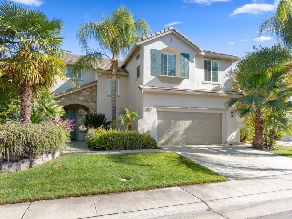 9689 Sea Cliff Court