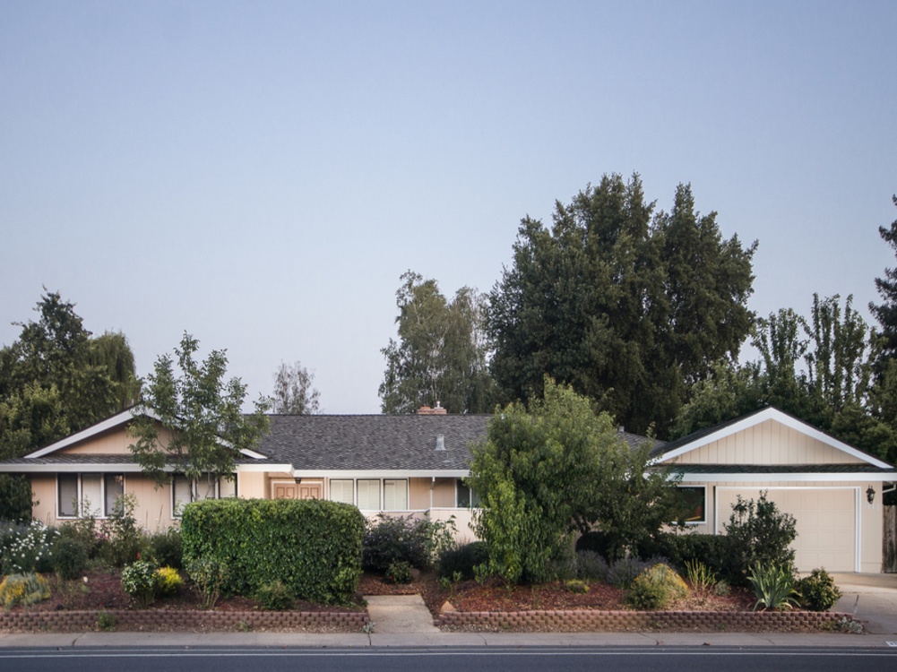 3940 American River Drive
