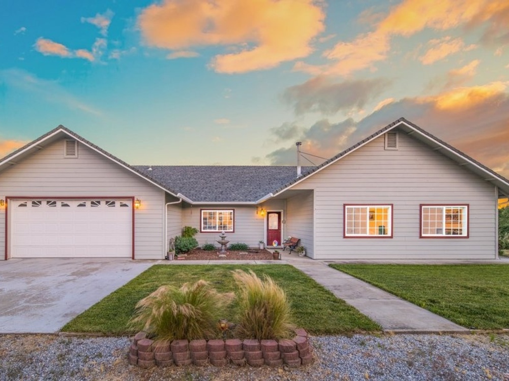 16615 Little Doe Lane